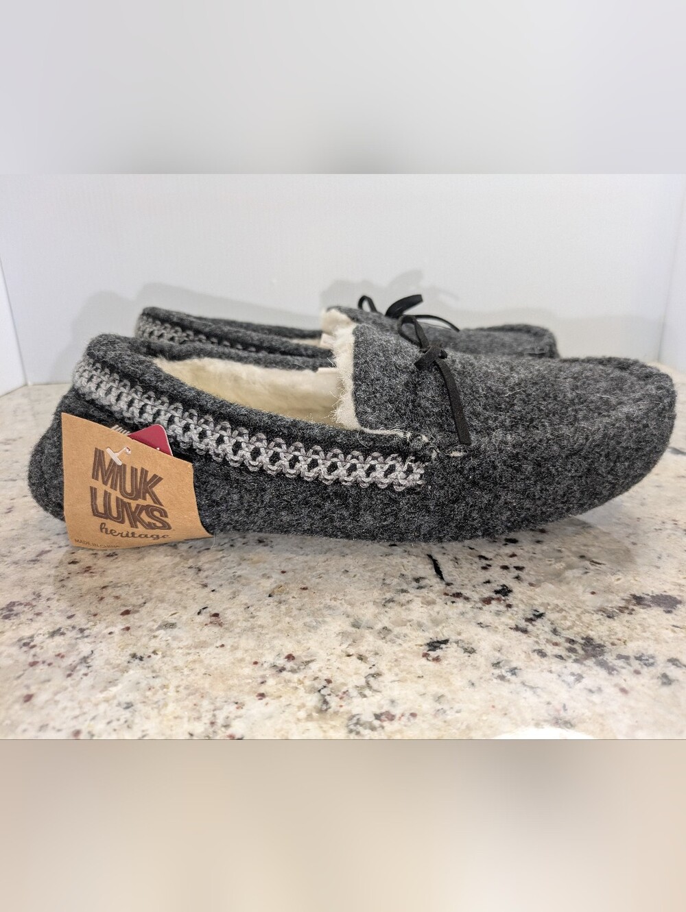 Muk Luks Heritage Moccasin Slippers Ebony Heather Memory Foam Size 10 NWT